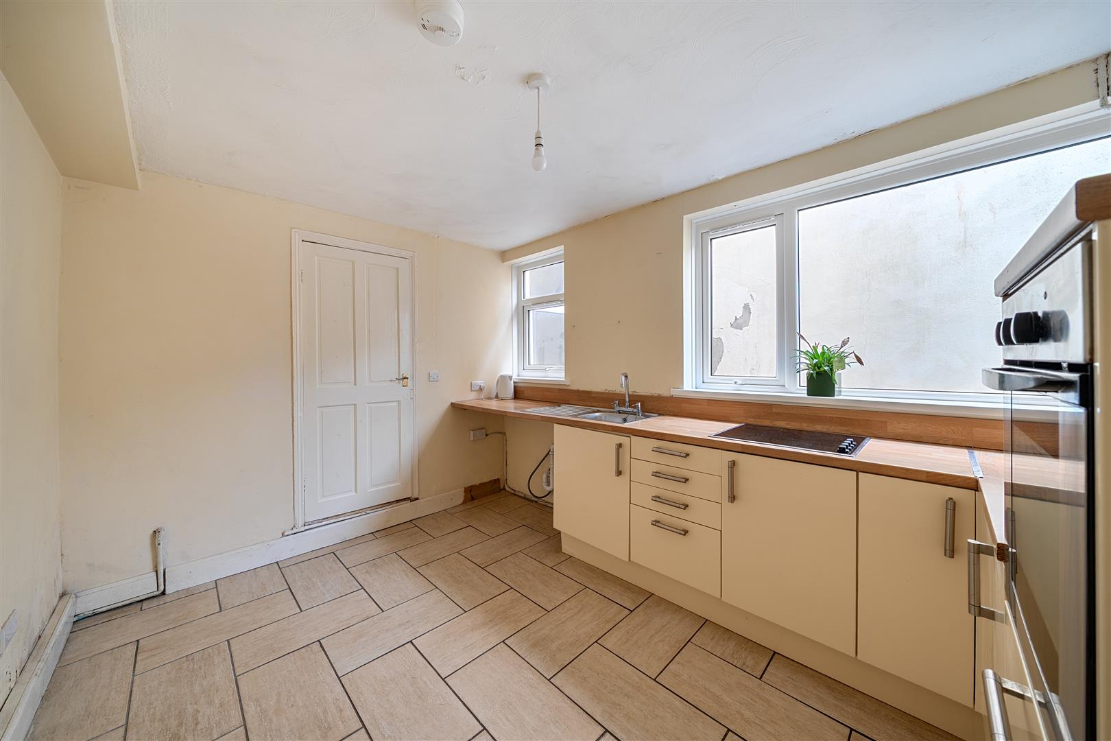 St. Helens Avenue, Swansea, SA1 4NQ